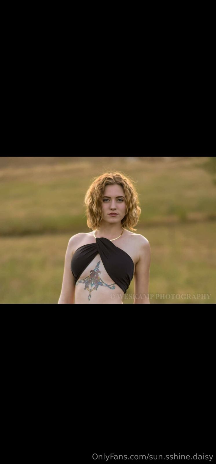 JustSky / sun.sshine.daisy nude photo #5