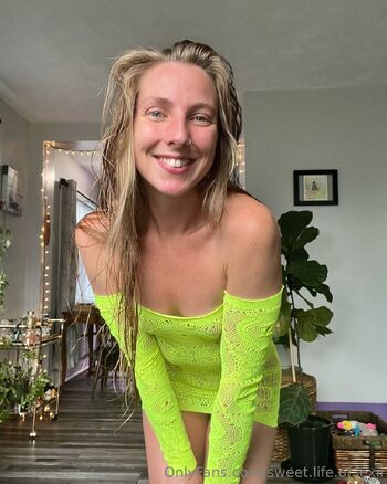 Lexi / sweet.life.of.lexii nude photo #28
