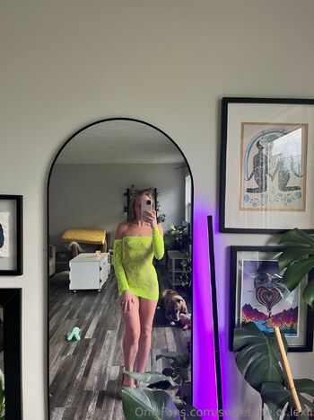 Lexi / sweet.life.of.lexii nude photo #30