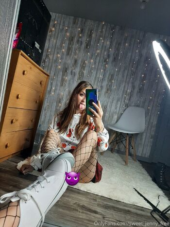 Jenny Sweet QuébécoiseFree Page / sweet_jenny_free nude photo #25