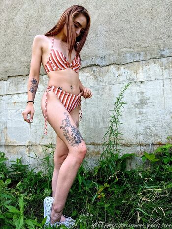 Jenny Sweet QuébécoiseFree Page / sweet_jenny_free nude photo #32
