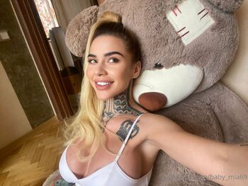 Baby Mia / sweetie_mia6_9 nude photo #23