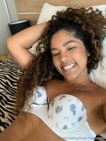 Sweet Mocha Ember nude photo #26