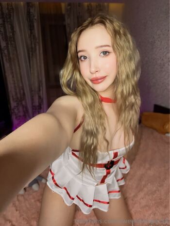 Eva / sweetwhisper18 nude photo #38