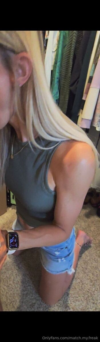 sydney.lou.who nude photo #40