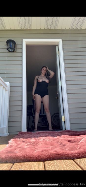 tallgoddess_tay nude photo #7