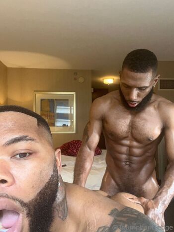 King DreDa / tanksnlove nude photo #13