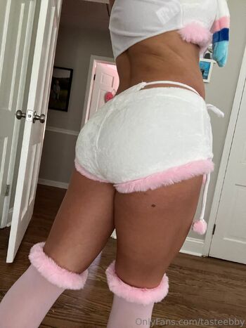 Madelin / tasteebby nude photo #37
