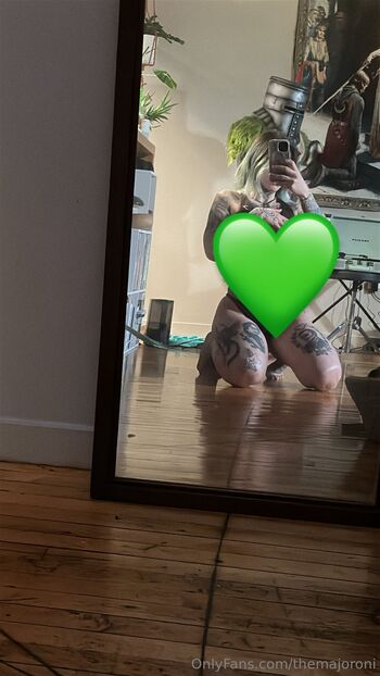 themajoroni nude photo #5