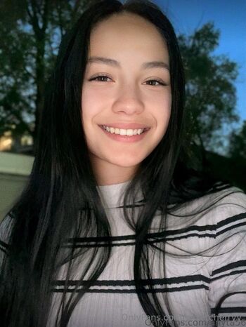Lill Violet / violetcherryy nude photo #14