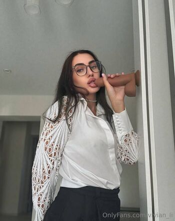 vivian_li nude photo #33