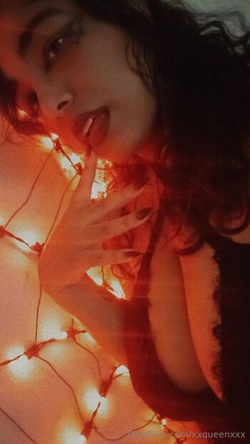 SuccubusQueen / xxqueenxxx nude photo #10