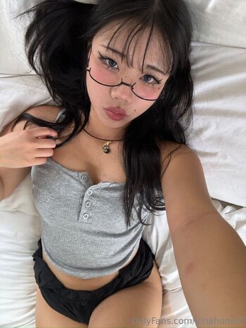 yinahomefi nude photo #16