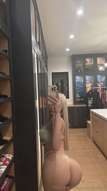 Chloe Yummy / yummychloe nude photo #10
