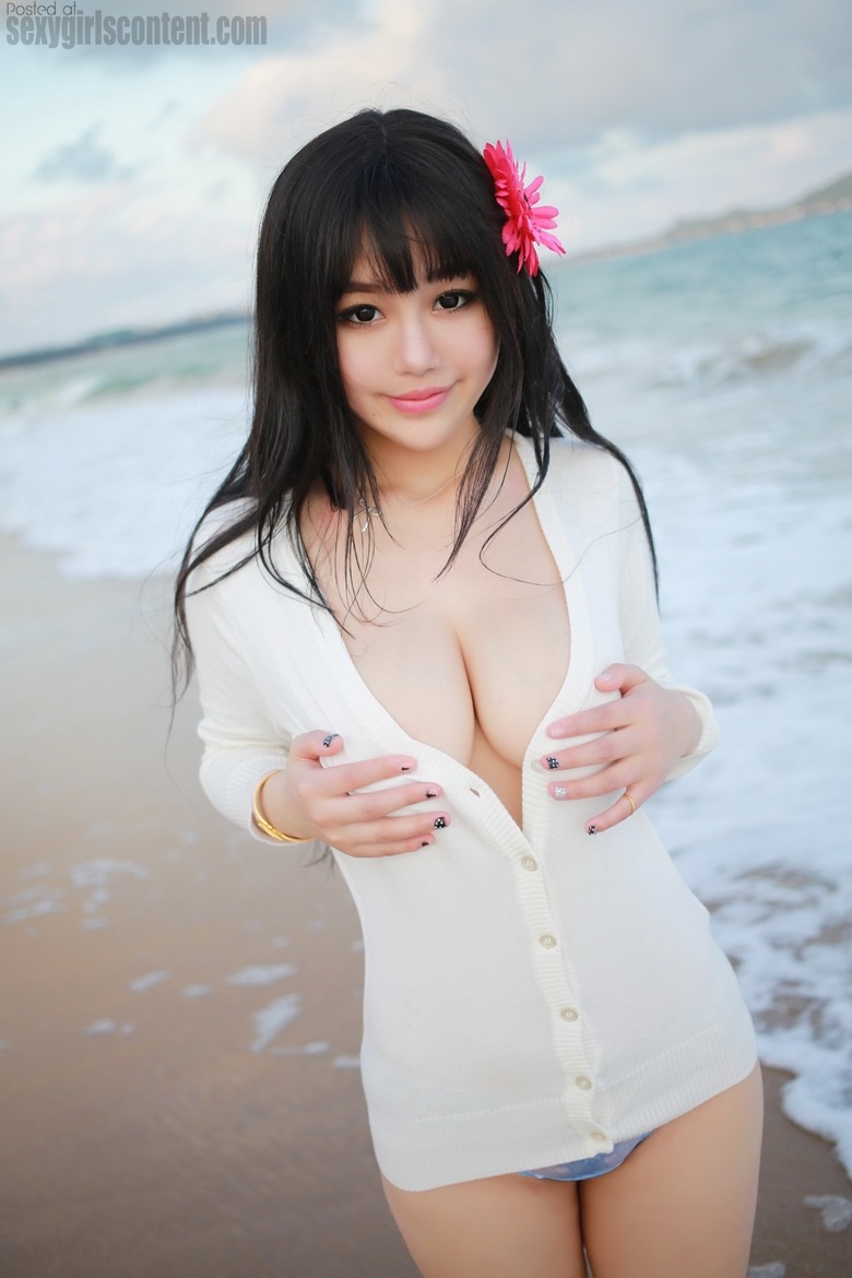 780px x 1170px - Beautiful asian woman must watch | TubeZZZ Porn Photos