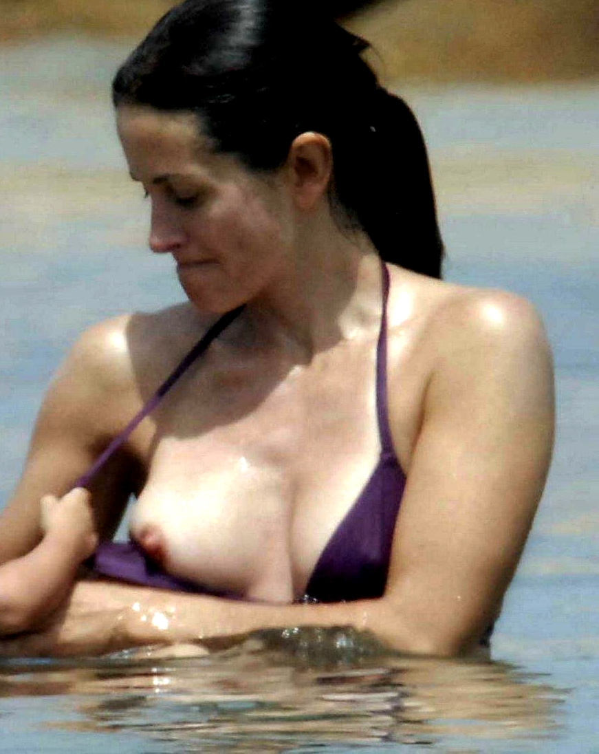 Courtney cox ever been nude