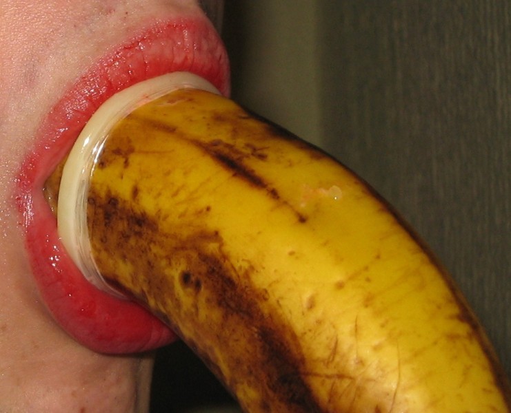 Deep Throat A Banana