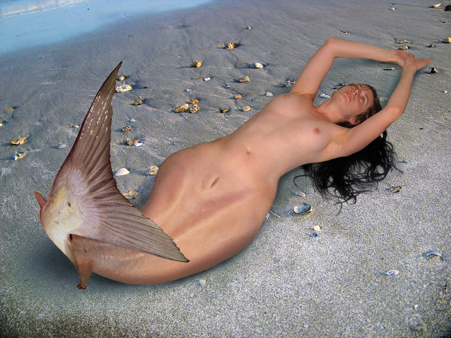 Mermaid and merman real-nude gallery.