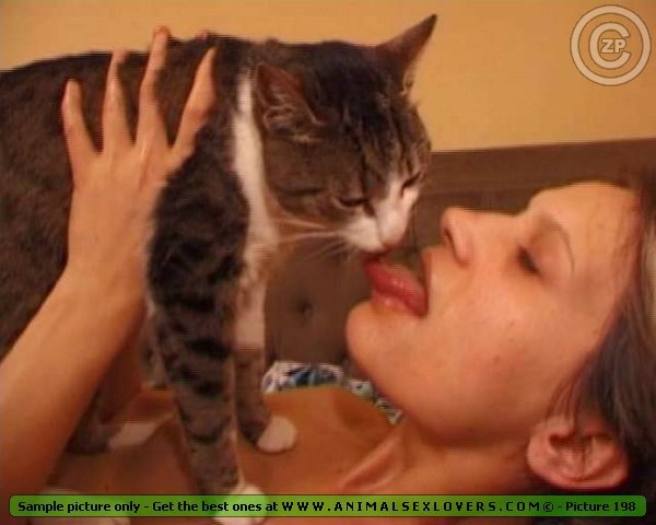 Girl Has Sex With Cat - Girls having sex with cats | TubeZZZ Porn Photos