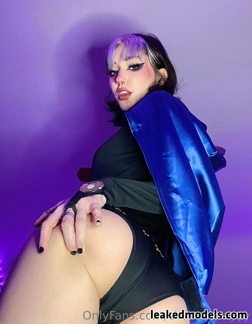 Charley-grayyy Naked 9