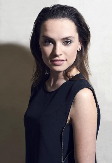 Daisy Ridley sexy face