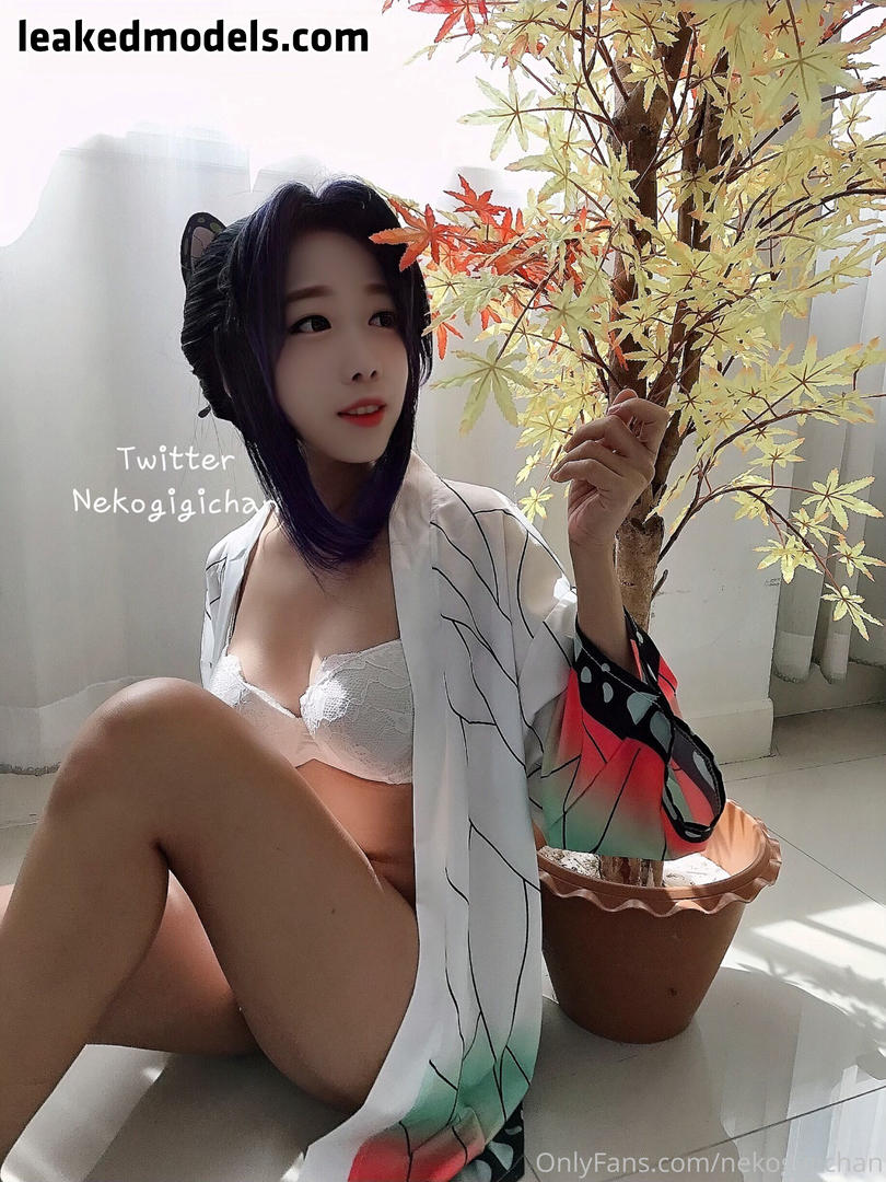 Nekogigichan Naked 1