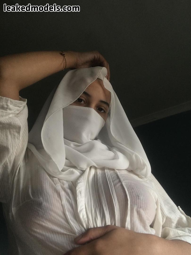 Arabmusclemommy Nude 5