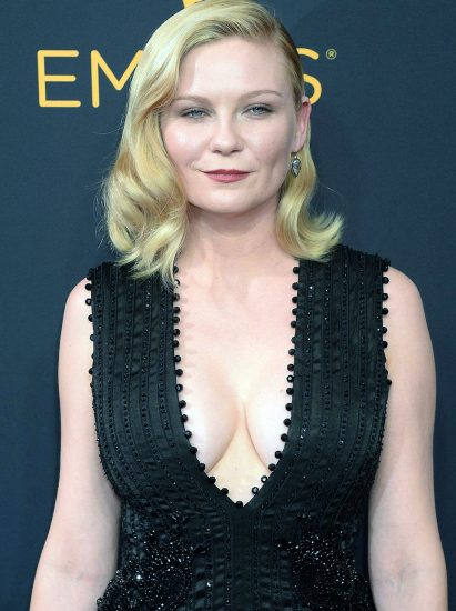 Kirsten Dunst hot