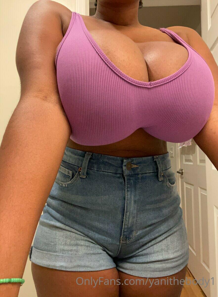 Paperp / Yanithebbody1 / yanithebody1 Nude OnlyFans Leaks 9