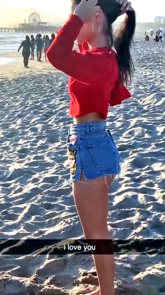 Jenna-ortega Nude Leaks OnlyFans Photo 74