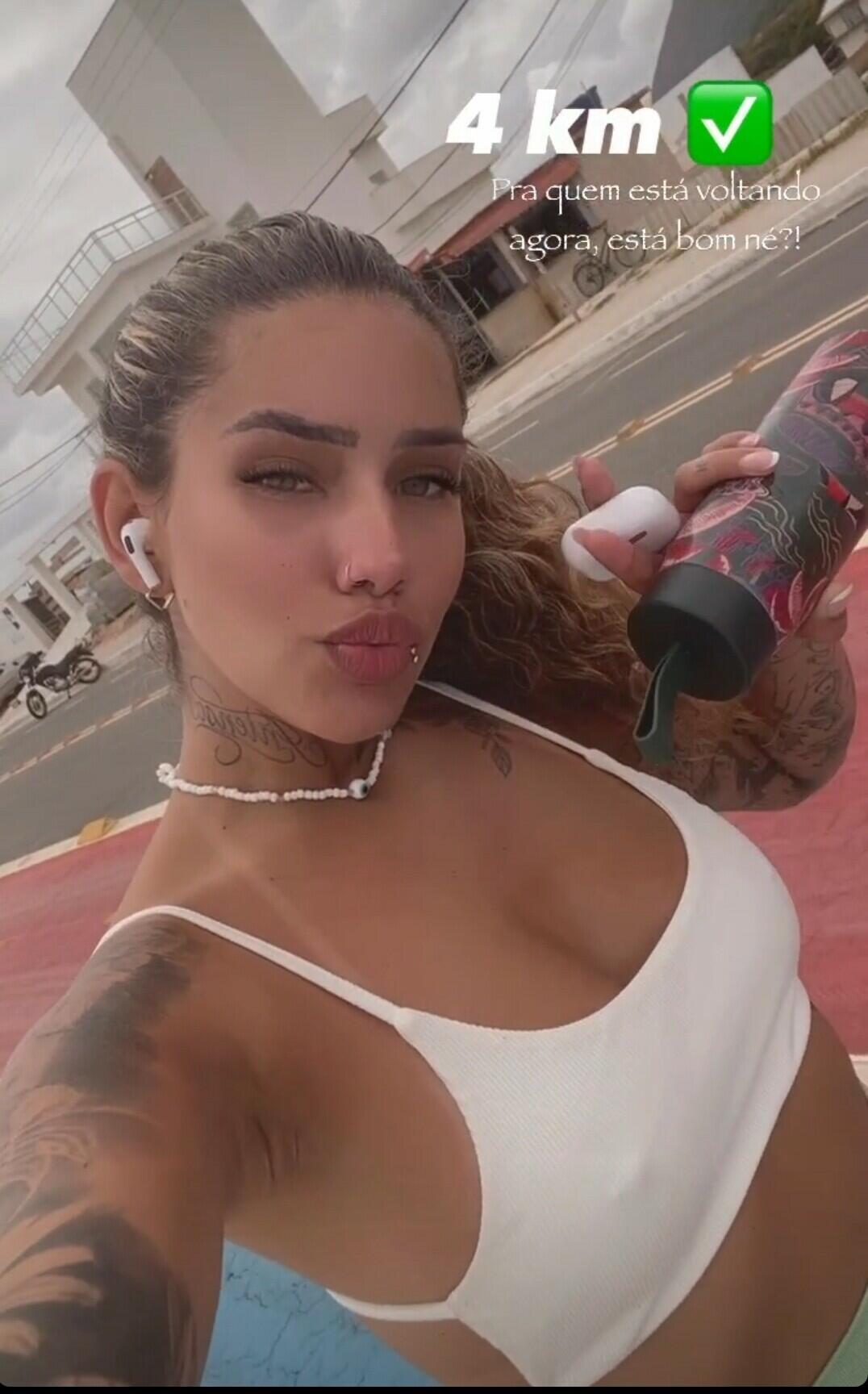 Muito Linda / naticasassola Nude OnlyFans Leaks 1