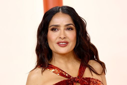 Salma Hayek Nude Leaks OnlyFans Photo 42