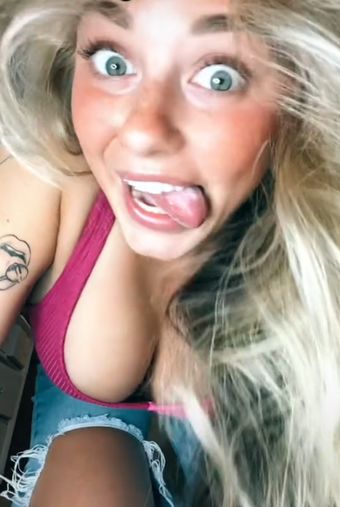 Sophie Riedemann Nude Leaks OnlyFans Photo 29