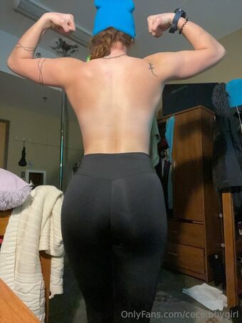 Canttouchthiscat Nude Leaks OnlyFans Photo 1