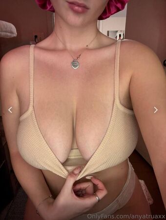 Anya.Truax Nude Leaks OnlyFans Photo 20