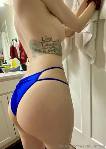 avalynnrose Nude Leaks OnlyFans Photo 19