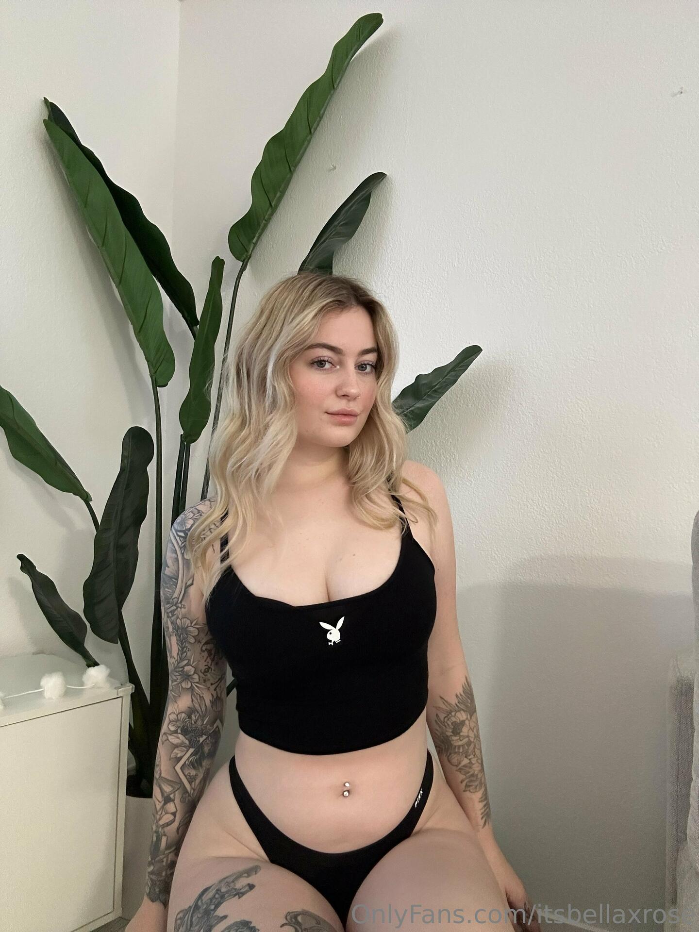 Bella Rose / Itsbellaxrose / xxxbellarose Nude OnlyFans Leaks 7