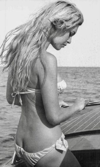 Brigitte Bardot Nude Leaks OnlyFans Photo 18