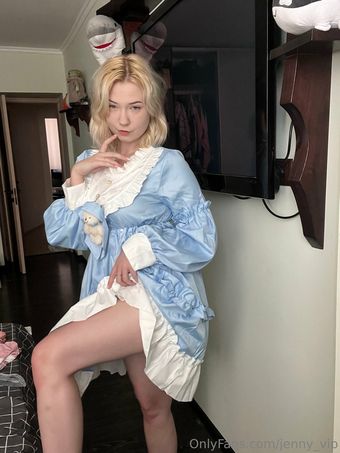 jenny_vip Nude Leaks OnlyFans Photo 4