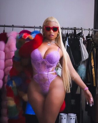 Nicki-minaj Nude Leaks OnlyFans Photo 70