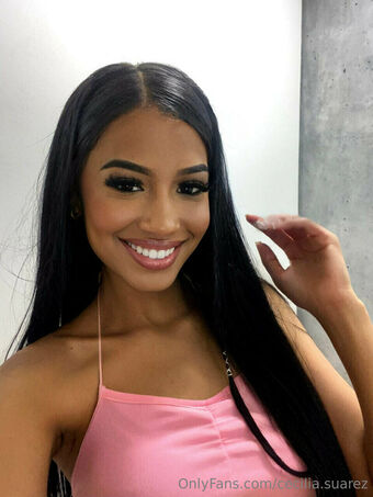 cecilia.suarez Nude Leaks OnlyFans Photo 9