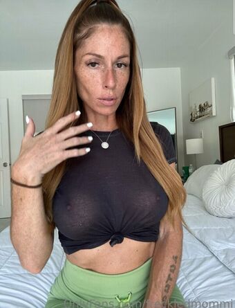 freckledmommi Nude Leaks OnlyFans Photo 8