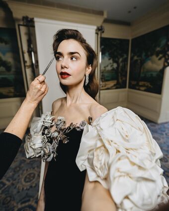 Lily Collins Nude Leaks OnlyFans Photo 84