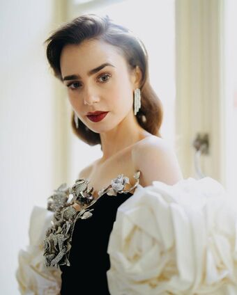 Lily Collins Nude Leaks OnlyFans Photo 88