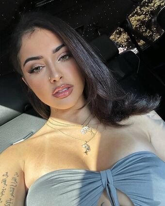 Malu Trevejo Nude Leaks OnlyFans Photo 237