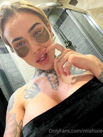 mia_foxybae Nude Leaks OnlyFans Photo 33