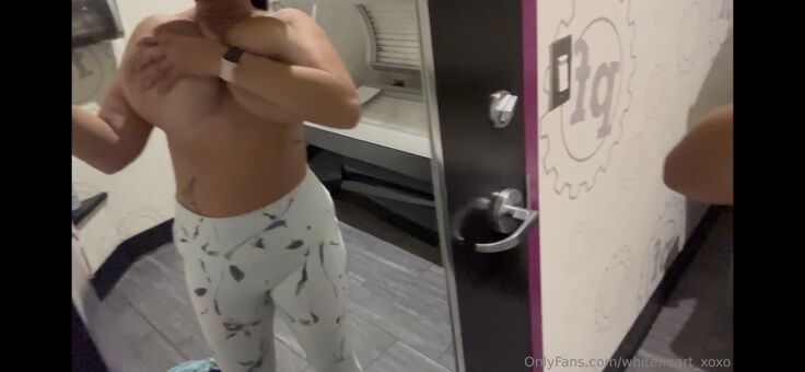 whiteheart_xoxo Nude Leaks OnlyFans Photo 6