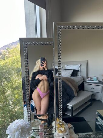 Amanda Stronegger Nude Leaks OnlyFans Photo 5