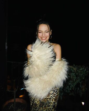 Dafne Keen Nude Leaks OnlyFans Photo 60