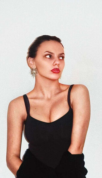 Dafne Keen Nude Leaks OnlyFans Photo 61